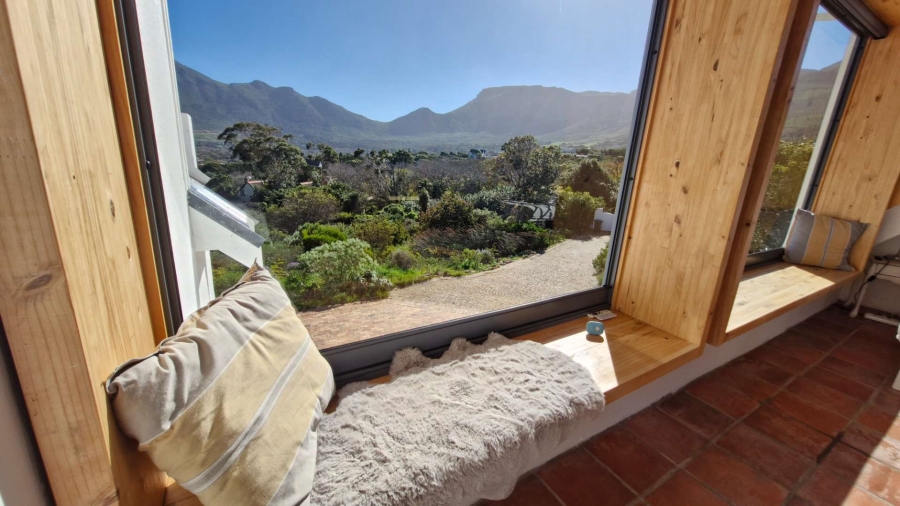 To Let 2 Bedroom Property for Rent in Noordhoek Western Cape